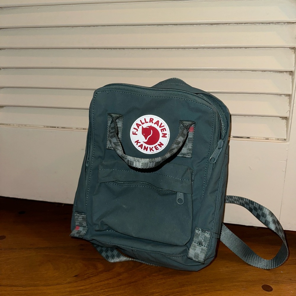 Fjallraven Kanken Mini Backpack